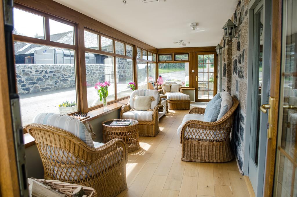 Tregaddra Farm B&B Helston Exterior photo